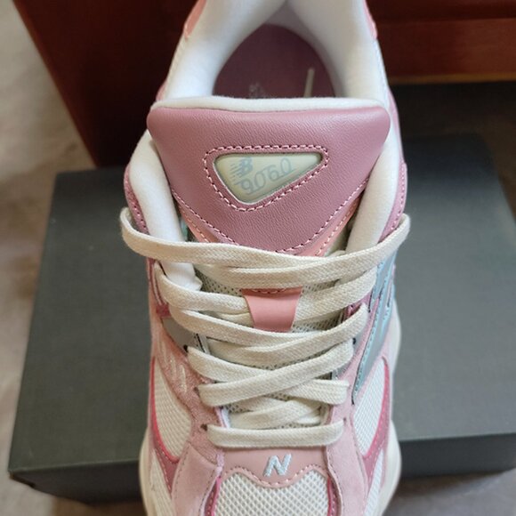New Balance 9060 Rose Pink EU 38.5 - Picture 3 of 6
